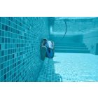 Maytronics Dolphin M700 IOT CB medencetisztító robot